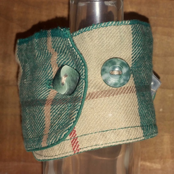 Repurposed Plaid Shirt Cuff Bracelet Boho Hippie - Picture 4 of 8